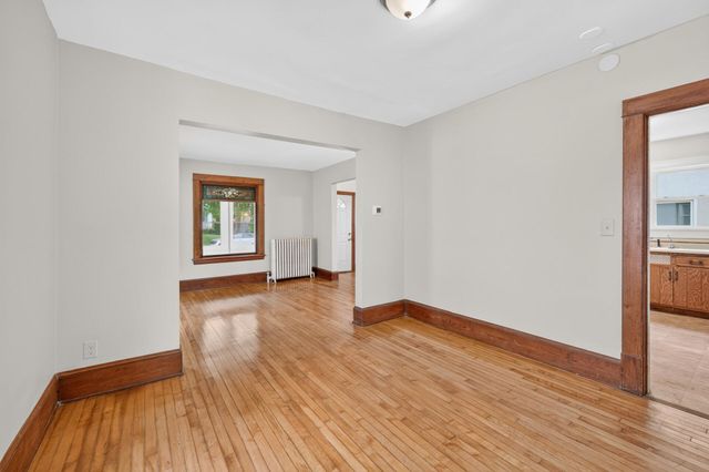 3622 Dupont Avenue N, Minneapolis, MN 55412