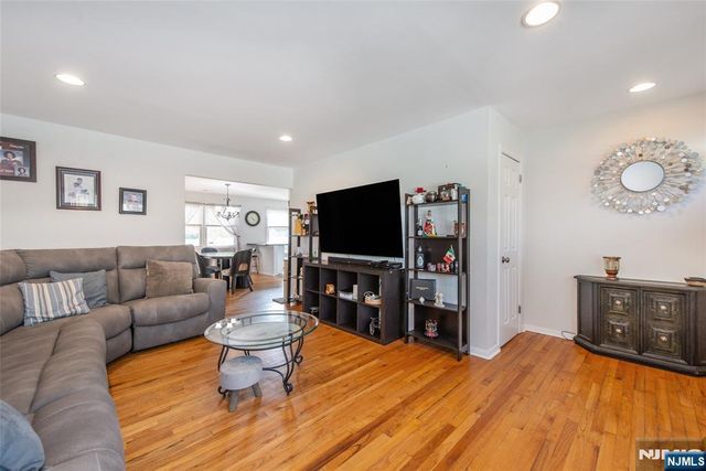 46 Hilltop Court, Clifton, NJ 07012