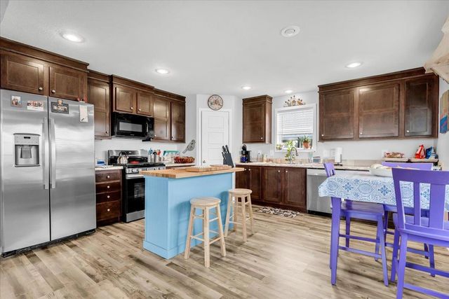37112 Grindstone Trail, Lenox Twp, MI 48048