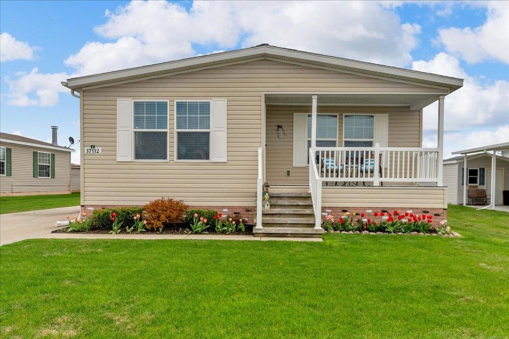 37112 Grindstone Trail, Lenox Twp, MI 48048