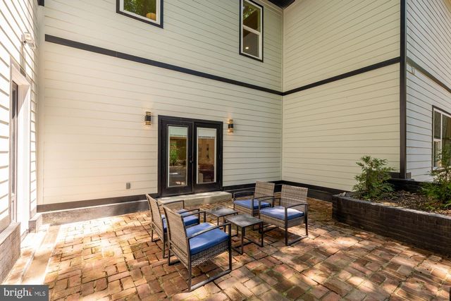 811 SLIGO CREEK PKWY, Takoma Park, MD 20912