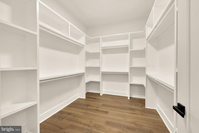 811 SLIGO CREEK PKWY, Takoma Park, MD 20912