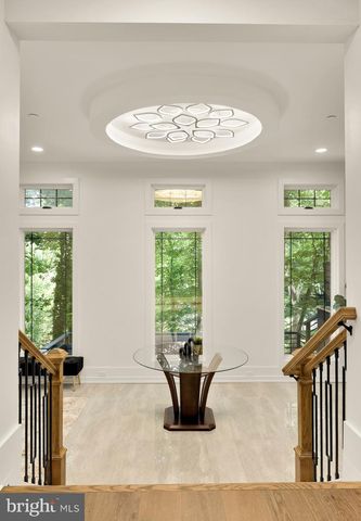 811 SLIGO CREEK PKWY, Takoma Park, MD 20912