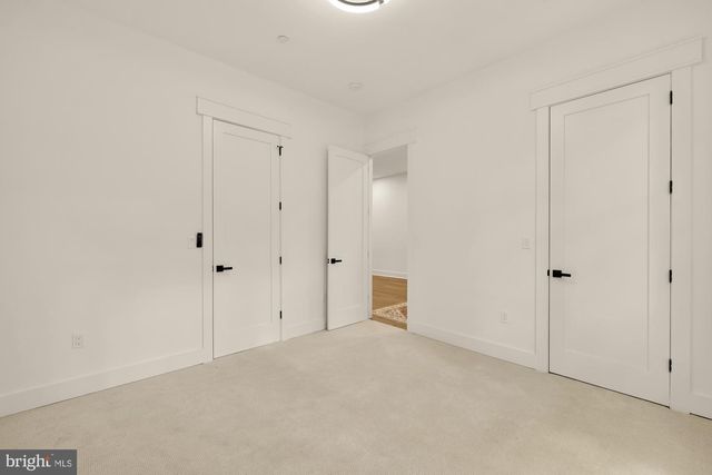 811 SLIGO CREEK PKWY, Takoma Park, MD 20912