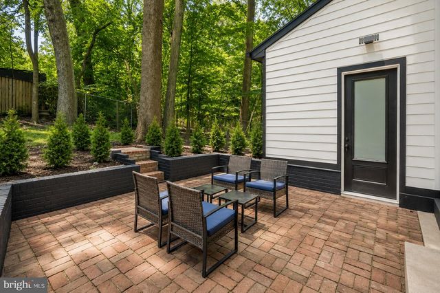 811 SLIGO CREEK PKWY, Takoma Park, MD 20912
