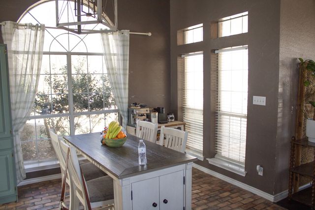 10 Shady Creek Lane, Bridgeport, TX 76426