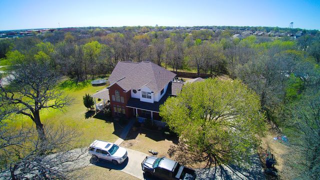 10 Shady Creek Lane, Bridgeport, TX 76426