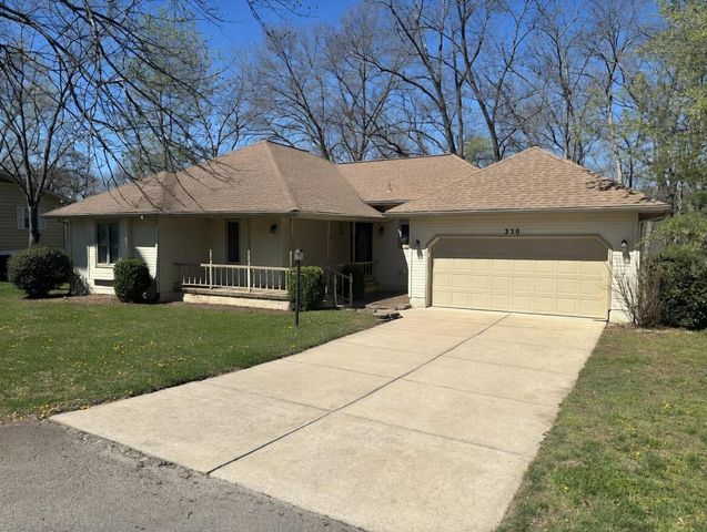230 Groton Street, Hollister, MO 65672