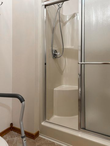 230 Groton Street, Hollister, MO 65672