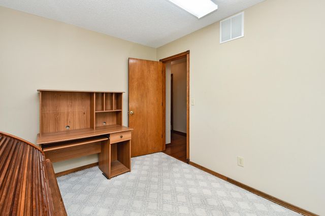 230 Groton Street, Hollister, MO 65672