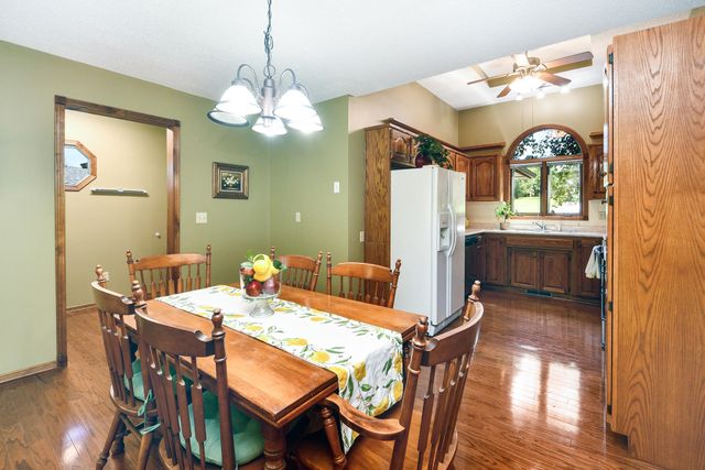 230 Groton Street, Hollister, MO 65672