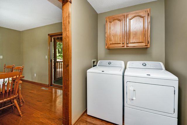 230 Groton Street, Hollister, MO 65672