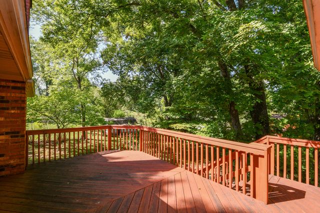 230 Groton Street, Hollister, MO 65672