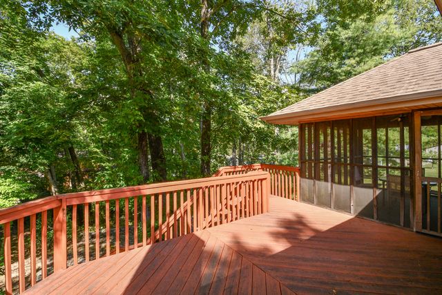 230 Groton Street, Hollister, MO 65672