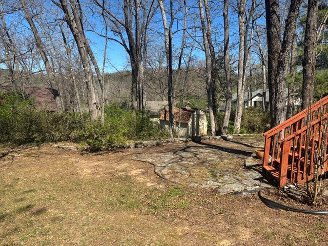 230 Groton Street, Hollister, MO 65672