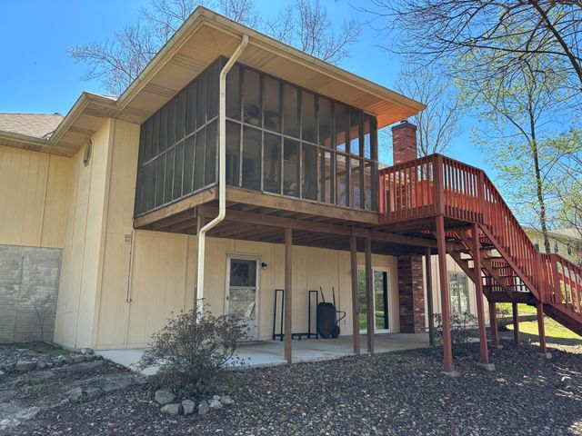 230 Groton Street, Hollister, MO 65672