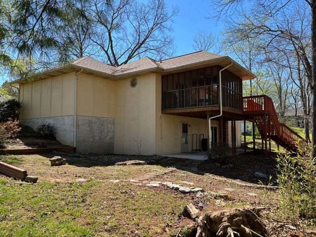 230 Groton Street, Hollister, MO 65672