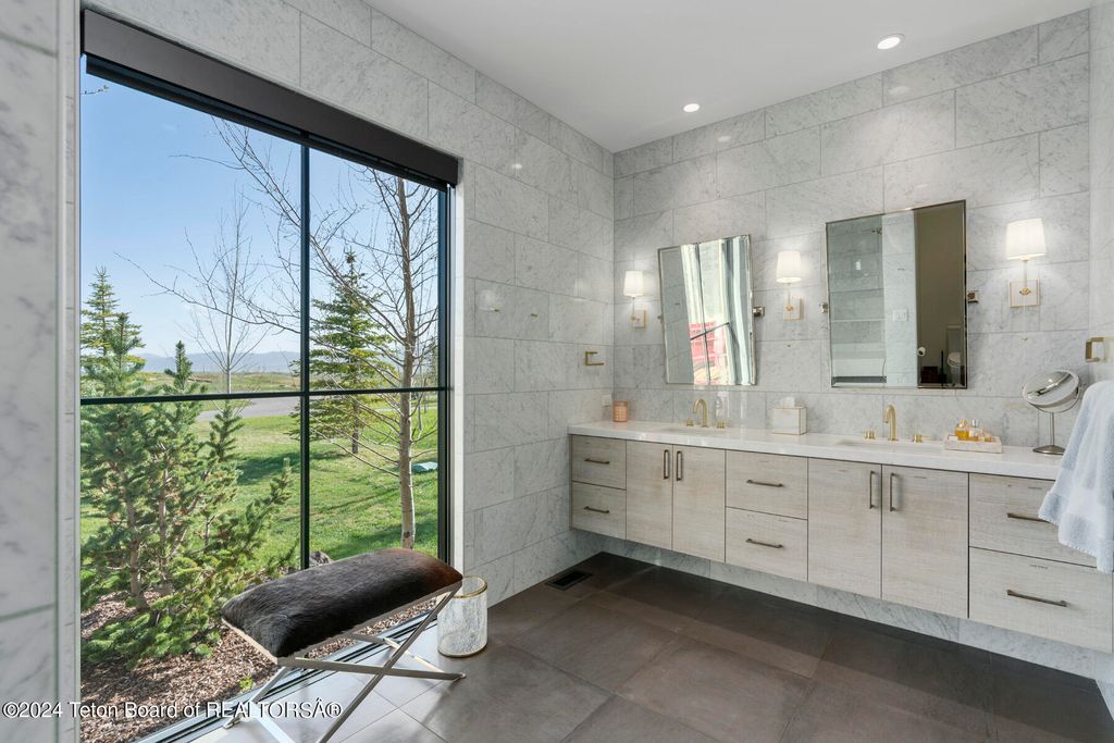 1190 SHASTA DAISY Court, Driggs, ID 83422 photo 14