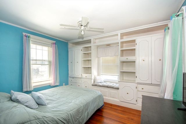 99 Phillips St, Quincy, MA 02170
