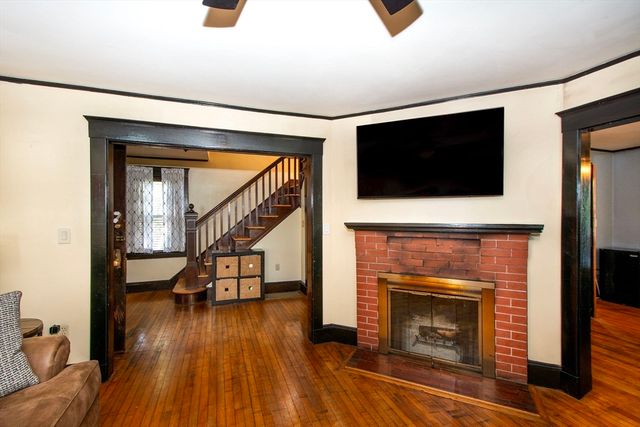 99 Phillips St, Quincy, MA 02170