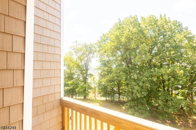 107 Rock Ledge Ter, Haledon Boro, NJ 07508