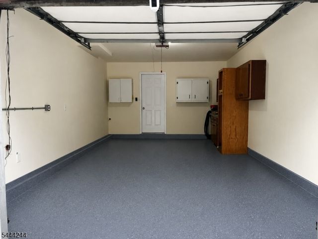 107 Rock Ledge Ter, Haledon Boro, NJ 07508