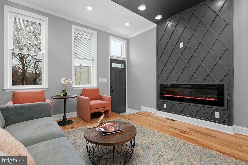 Image 2 of property listing at 1908 E LANVALE ST, Baltimore, MD 21213