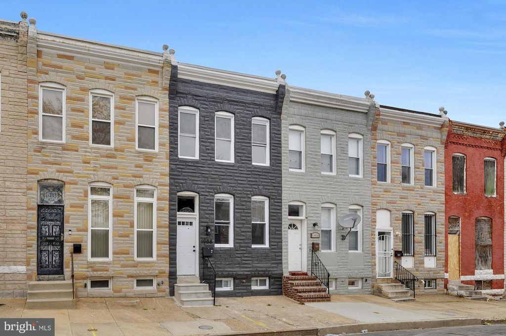 Image 49 of property listing at 1908 E LANVALE ST, Baltimore, MD 21213
