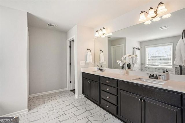 5180 Parkwood Drive, Flowery Branch, GA 30542