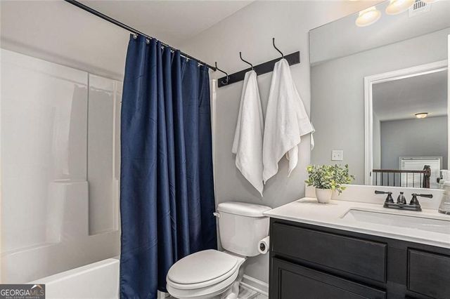 5180 Parkwood Drive, Flowery Branch, GA 30542