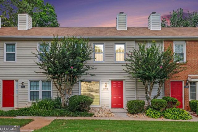 201 Holcomb Ferry Road, Roswell, GA 30076