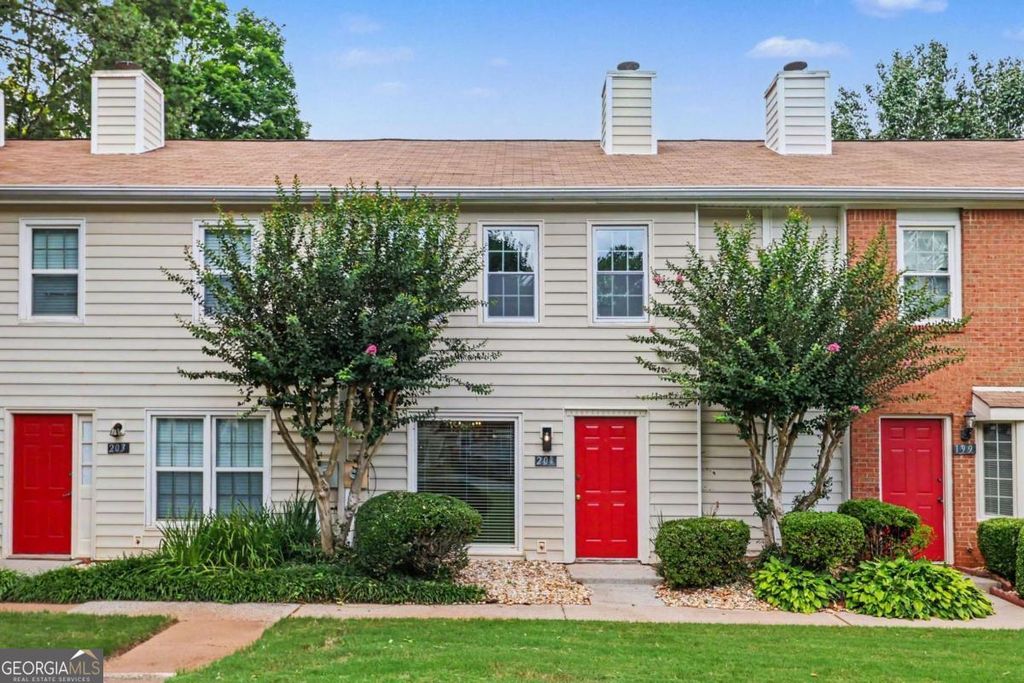 201 Holcomb Ferry Road, Roswell, GA 30076