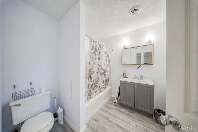 15020 Hackney Drive, St Robert, MO 65584