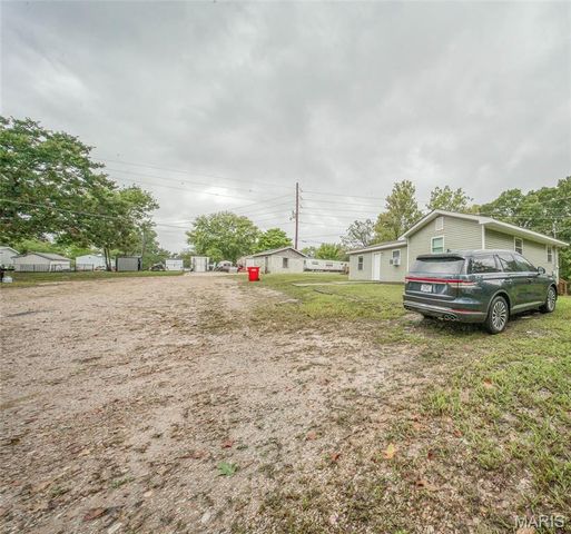 15020 Hackney Drive, St Robert, MO 65584