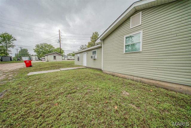 15020 Hackney Drive, St Robert, MO 65584