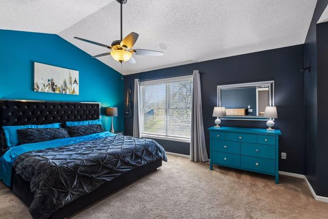 8135 Long Meadow Pointe, Eden Prairie, MN 55347
