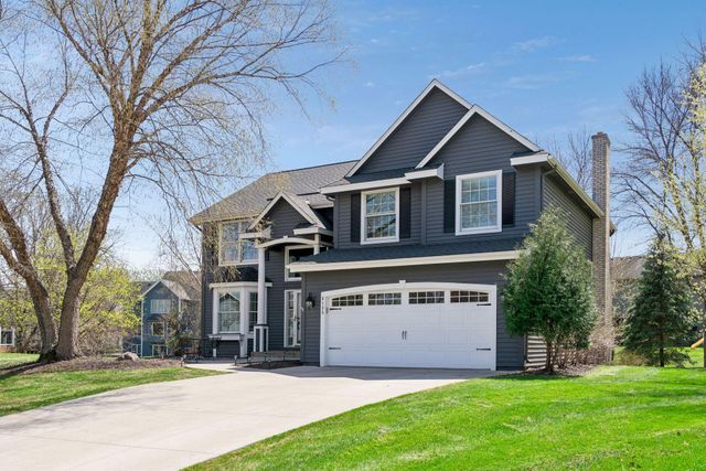 8135 Long Meadow Pointe, Eden Prairie, MN 55347