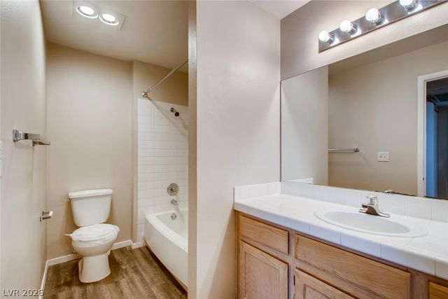 7100 PIRATES COVE Road 2093, Las Vegas, NV 89145