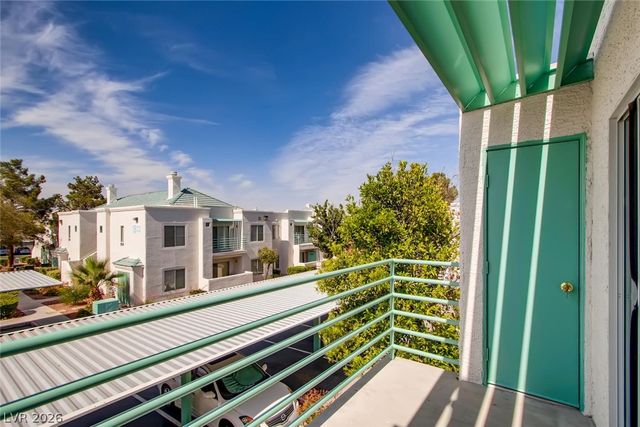 7100 PIRATES COVE Road 2093, Las Vegas, NV 89145