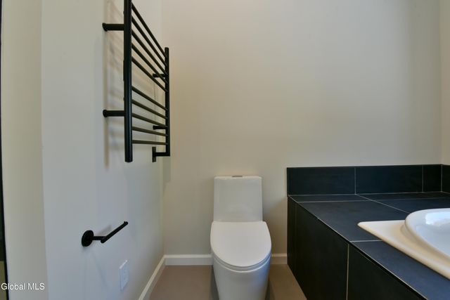 52 Sherwood Trail, Saratoga Springs, NY 12866