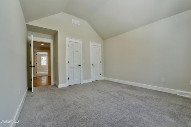 52 Sherwood Trail, Saratoga Springs, NY 12866