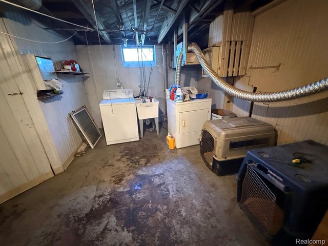 14903 Flanders Street, Detroit, MI 48205