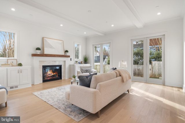 7804 CUSTER RD, Bethesda, MD 20814