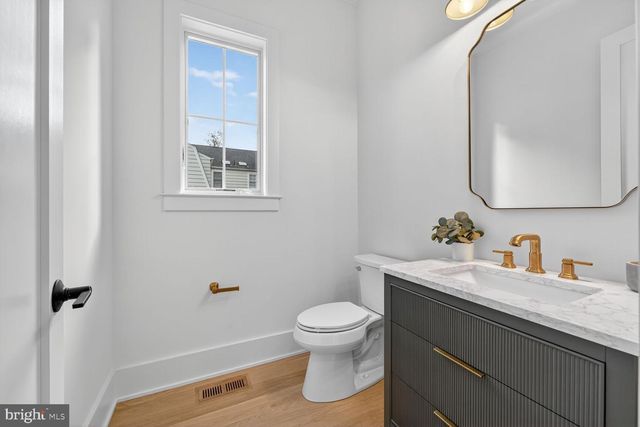 7804 CUSTER RD, Bethesda, MD 20814