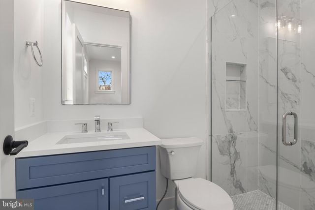 7804 CUSTER RD, Bethesda, MD 20814