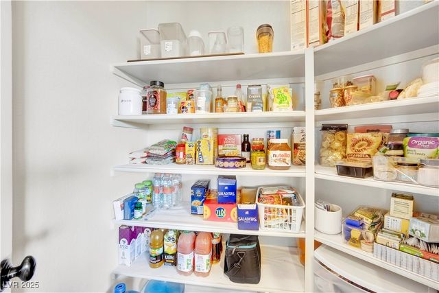 127 Birch Ridge Avenue, Las Vegas, NV 89183