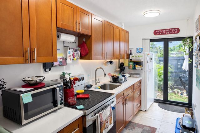 1021 W Las Olas Boulevard 3, Fort Lauderdale, FL 33312