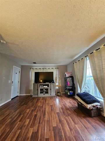 3934 Highway N, Robertsville, MO 63072