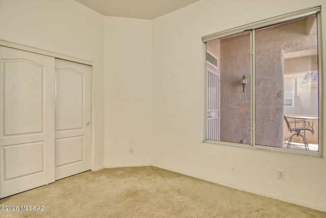 333 W Continental Vista Place, Green Valley, AZ 85614