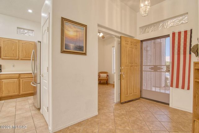 333 W Continental Vista Place, Green Valley, AZ 85614